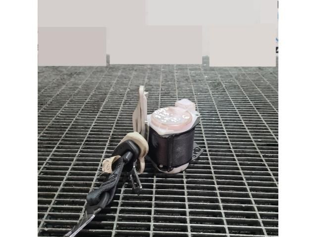 bontott NISSAN QASHQAI Hátsó középső Biztonsági Öv