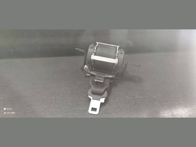 bontott NISSAN QASHQAI Hátsó középső Biztonsági Öv