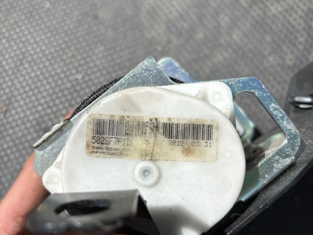 bontott NISSAN QASHQAI Hátsó középső Biztonsági Öv