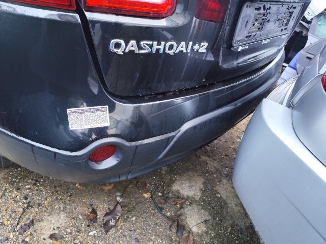 bontott NISSAN QASHQAI Hátsó Lökhárító (Részeivel)