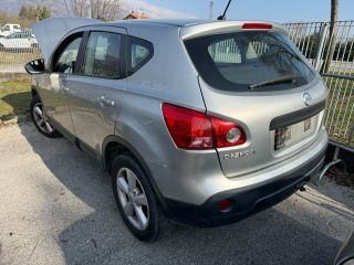 bontott NISSAN QASHQAI Hátsó Lökhárító (Részeivel)