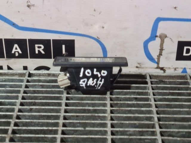 bontott NISSAN QASHQAI Hátsó Rendszámtábla Világítás