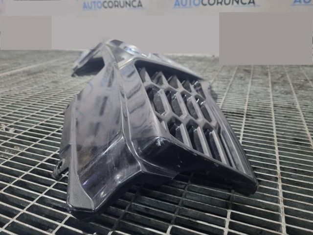 bontott NISSAN QASHQAI Hűtőrács