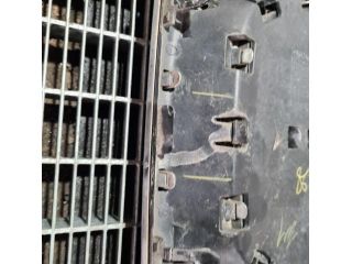 bontott NISSAN QASHQAI Hűtőrács