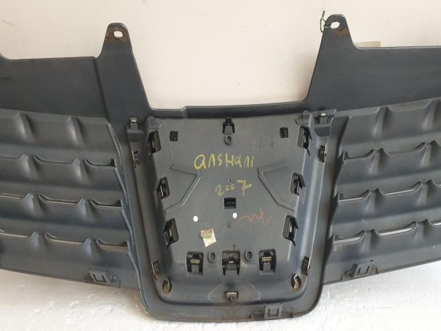 bontott NISSAN QASHQAI Hűtőrács