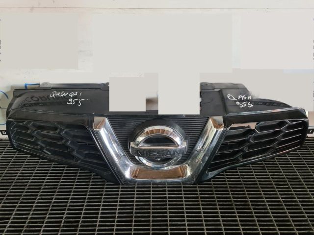 bontott NISSAN QASHQAI Hűtőrács
