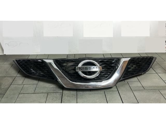 bontott NISSAN QASHQAI Hűtőrács