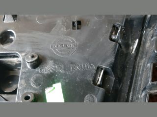 bontott NISSAN QASHQAI Hűtőrács