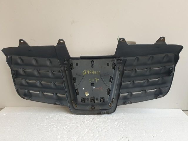 bontott NISSAN QASHQAI Hűtőrács