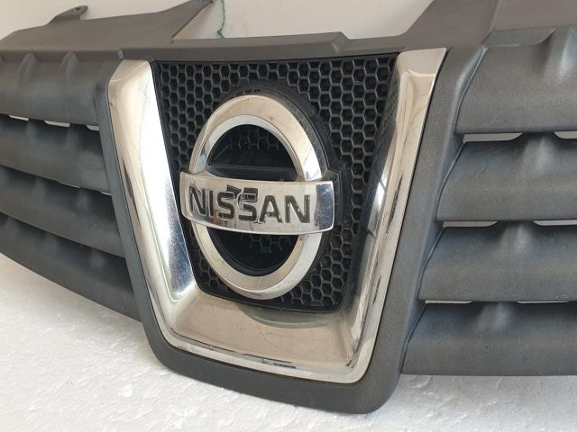 bontott NISSAN QASHQAI Hűtőrács
