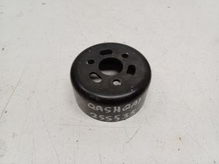 bontott NISSAN QASHQAI II Vízpumpa Szíjtárcsa