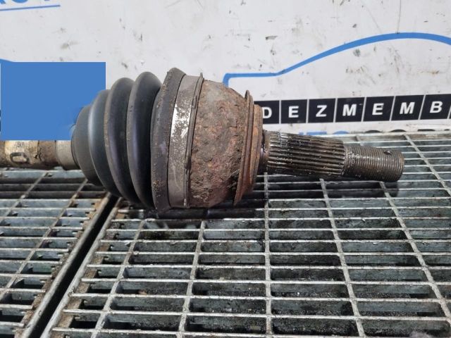 bontott NISSAN QASHQAI II Bal Féltengely