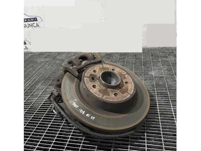 bontott NISSAN QASHQAI II Bal hátsó Csonkállvány