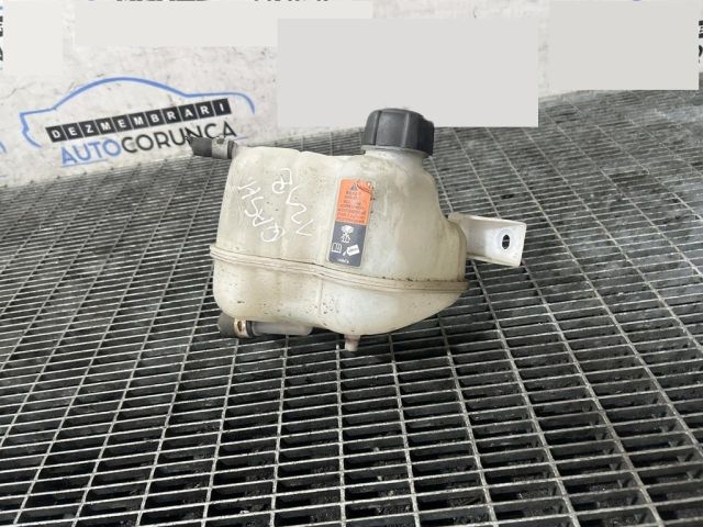 bontott NISSAN QASHQAI II Kiegyenlítő Tartály