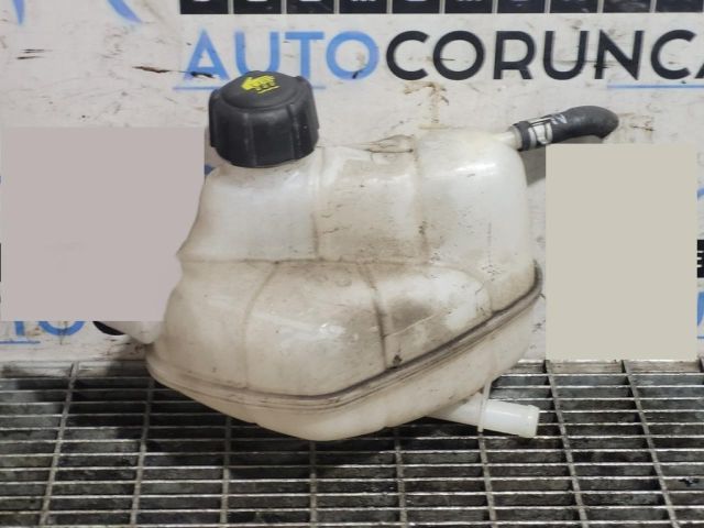 bontott NISSAN QASHQAI II Kiegyenlítő Tartály