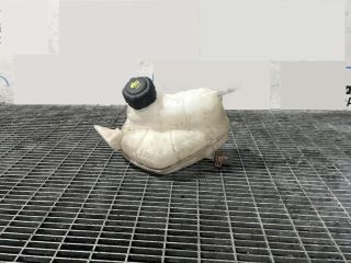 bontott NISSAN QASHQAI II Kiegyenlítő Tartály