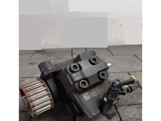 bontott NISSAN QASHQAI II Nagynyomású Szivattyú