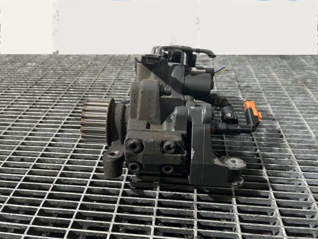 bontott NISSAN QASHQAI II Nagynyomású Szivattyú