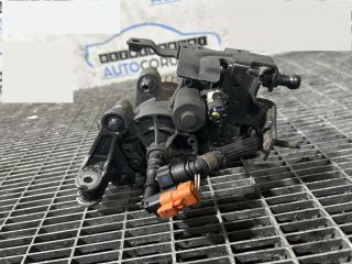 bontott NISSAN QASHQAI II Nagynyomású Szivattyú