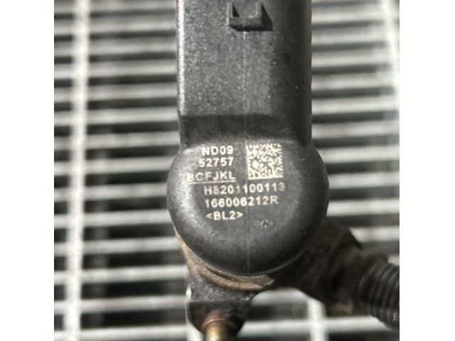 bontott NISSAN QASHQAI II Porlasztó (1 db)