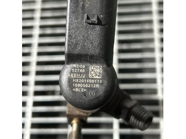 bontott NISSAN QASHQAI II Porlasztó (1 db)