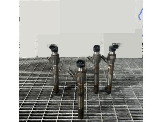 bontott NISSAN QASHQAI II Porlasztó (1 db)