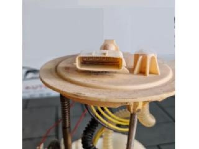 bontott NISSAN QASHQAI II Üzemanyag Szivattyú