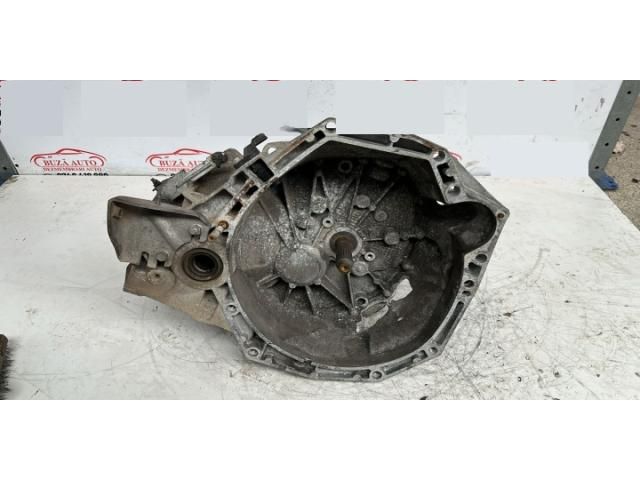 bontott NISSAN QASHQAI II Váltó (Mechanikus)