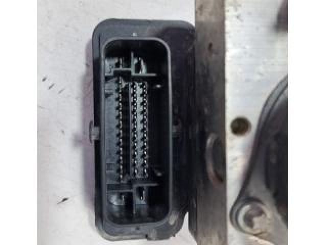 bontott NISSAN QASHQAI II ABS Kocka