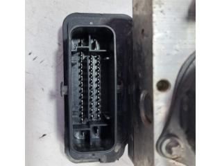 bontott NISSAN QASHQAI II ABS Kocka