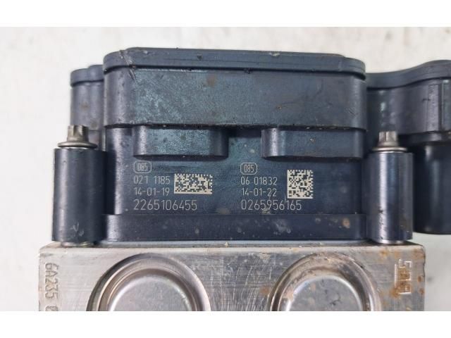 bontott NISSAN QASHQAI II ABS Kocka