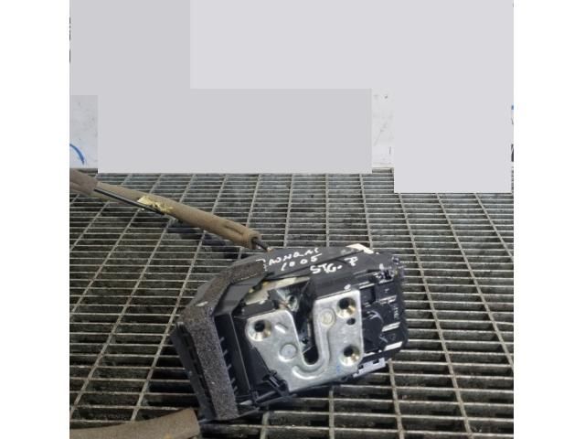 bontott NISSAN QASHQAI II Bal első Ajtózár