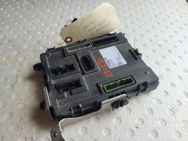 bontott NISSAN QASHQAI II Elektronika (Magában)