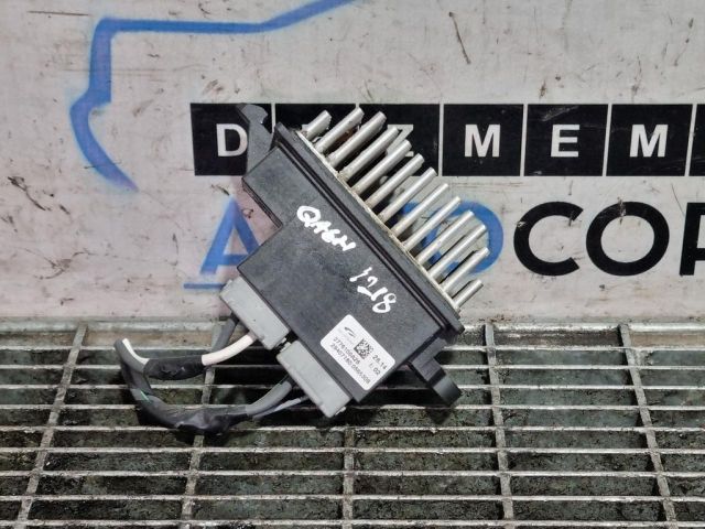 bontott NISSAN QASHQAI II Előtét Ellenállás Fűtőmotor