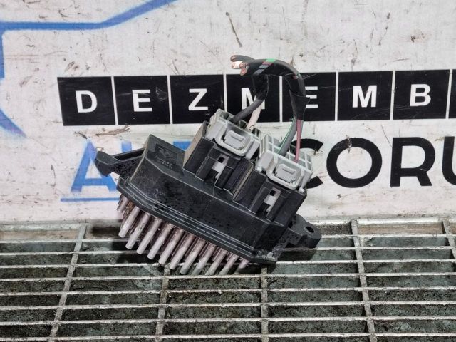 bontott NISSAN QASHQAI II Előtét Ellenállás Fűtőmotor