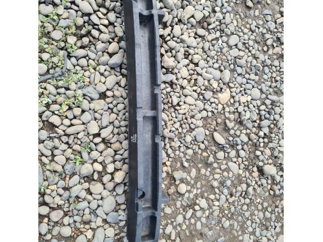 bontott NISSAN QASHQAI II Első Lökhárító Merevítő (Fém)