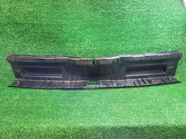 bontott NISSAN QASHQAI II Hátfal Burkolat