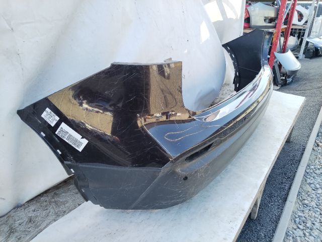 bontott NISSAN QASHQAI II Hátsó Lökhárító (Üresen)