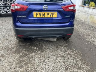 bontott NISSAN QASHQAI II Hátsó Lökhárító (Üresen)