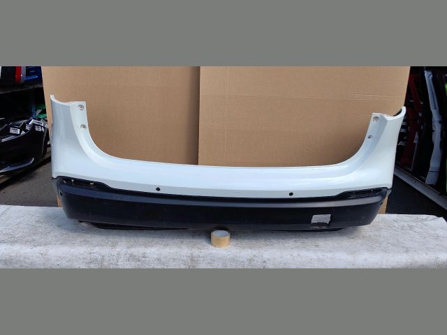 bontott NISSAN QASHQAI II Hátsó Lökhárító (Üresen)