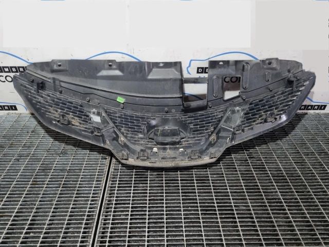 bontott NISSAN QASHQAI II Hűtőrács