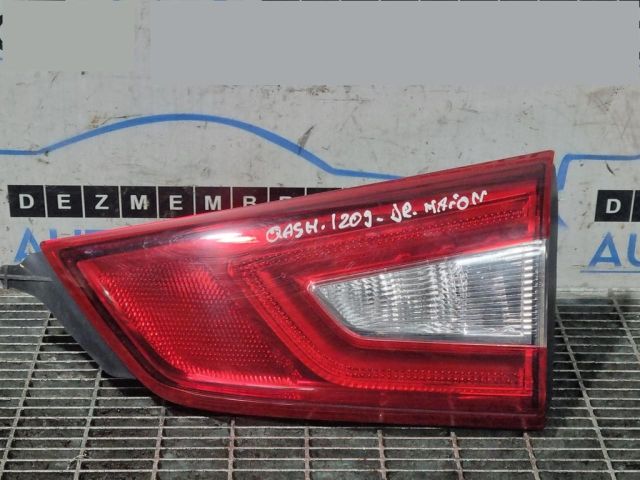 bontott NISSAN QASHQAI II Jobb Belső Hátsó Lámpa