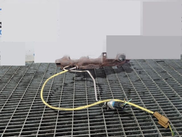 bontott NISSAN QASHQAI II Kipufogó Közösítő