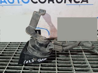 bontott NISSAN QASHQAI II Kürt