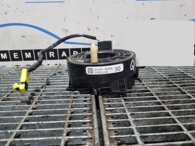 bontott NISSAN QASHQAI II Légzsák Átvezető Szalagkábel