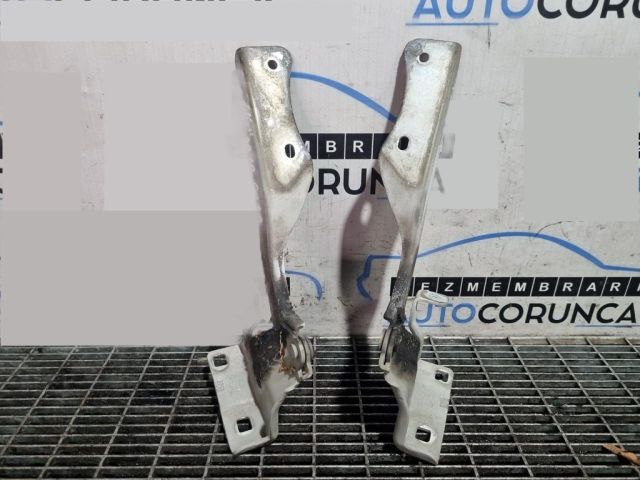 bontott NISSAN QASHQAI II Motorháztető Zsanér Pár