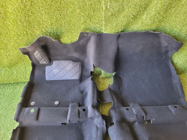 bontott NISSAN QASHQAI II Padlószőnyeg