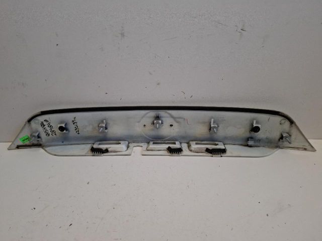 bontott NISSAN QASHQAI II Rendszámtábla Világítás Keret