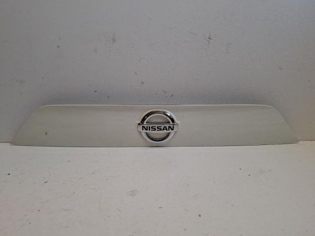 bontott NISSAN QASHQAI II Rendszámtábla Világítás Keret