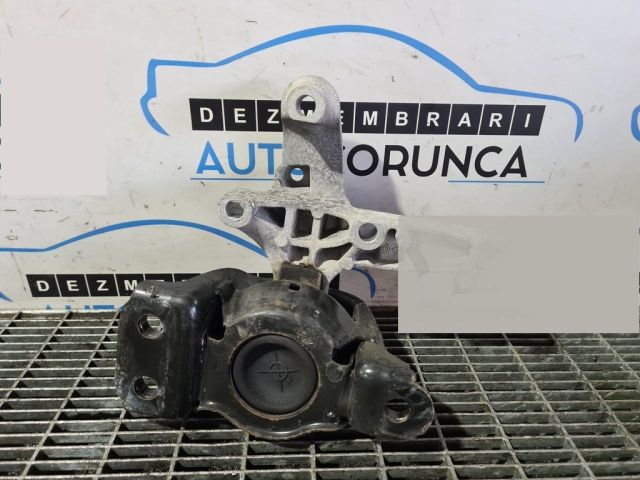 bontott NISSAN QASHQAI II Tartó Bak